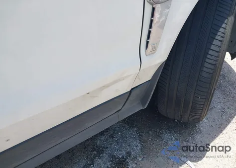 2011 Cadillac Srx Luxury Collection z USA, uszkodzony, nr VIN 3GYFNAEY1BS536431